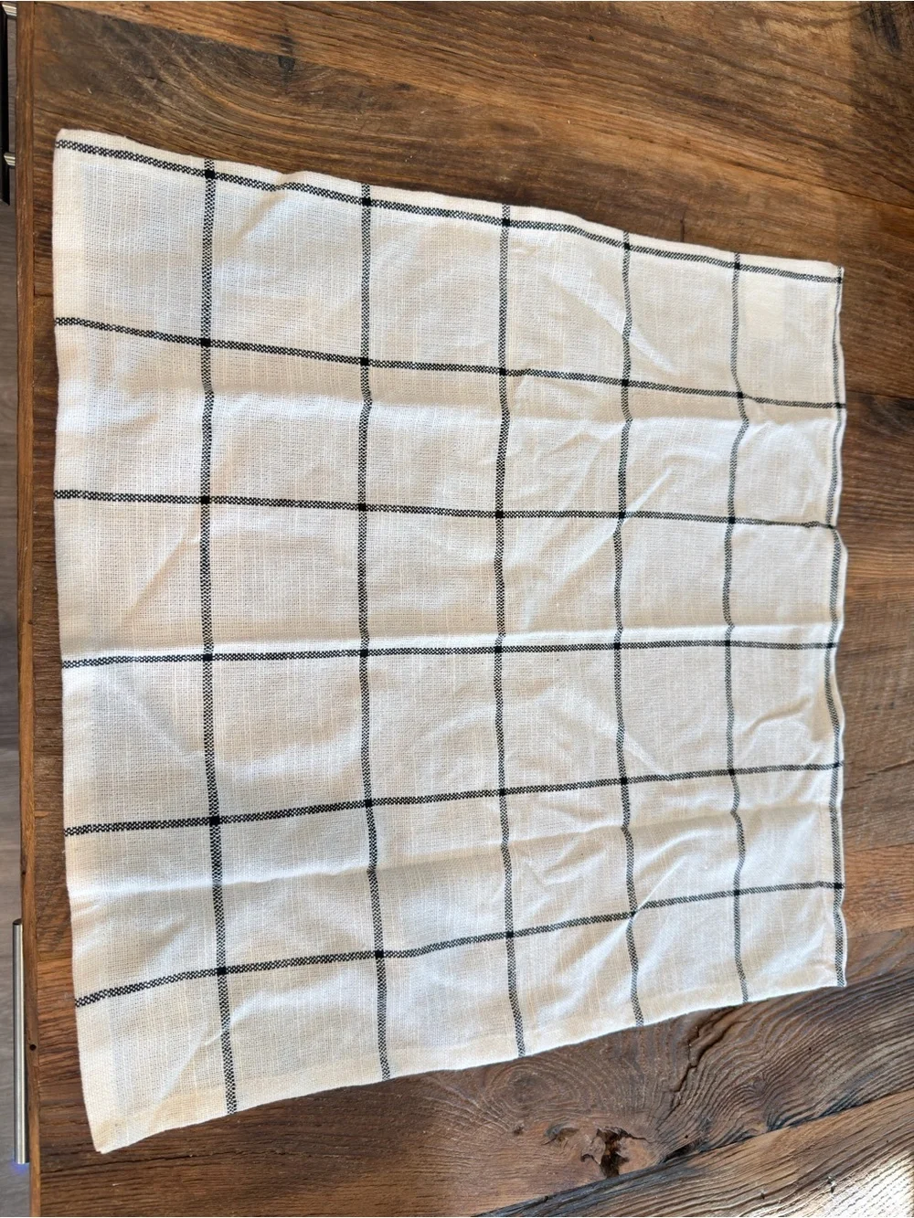 Fabric table linens napkin set of 4 large plaid design like new